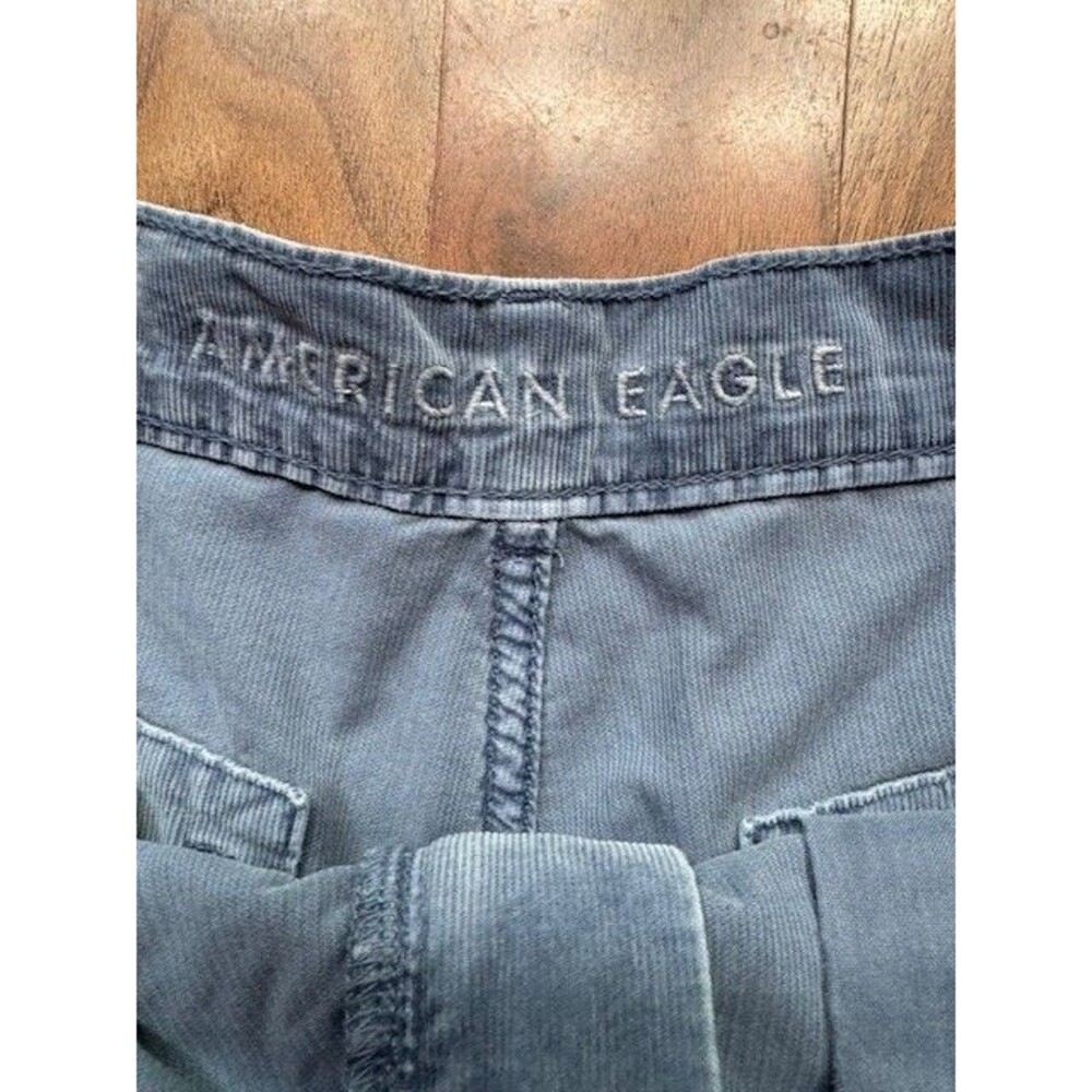 American Eagle Blue Corduroy Highest Rise 90s Boyfriend Short Size 12 (See Desc) - Picture 5 of 10